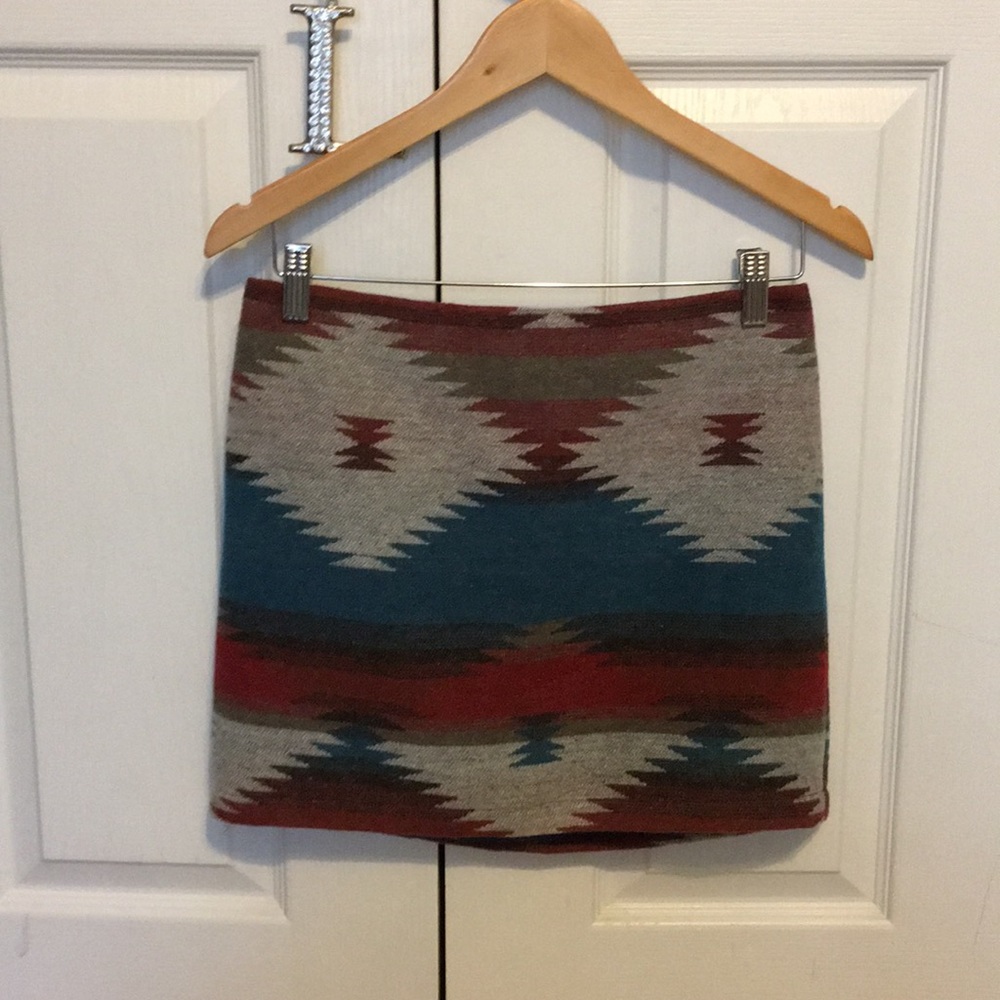 American Eagle printed skirt